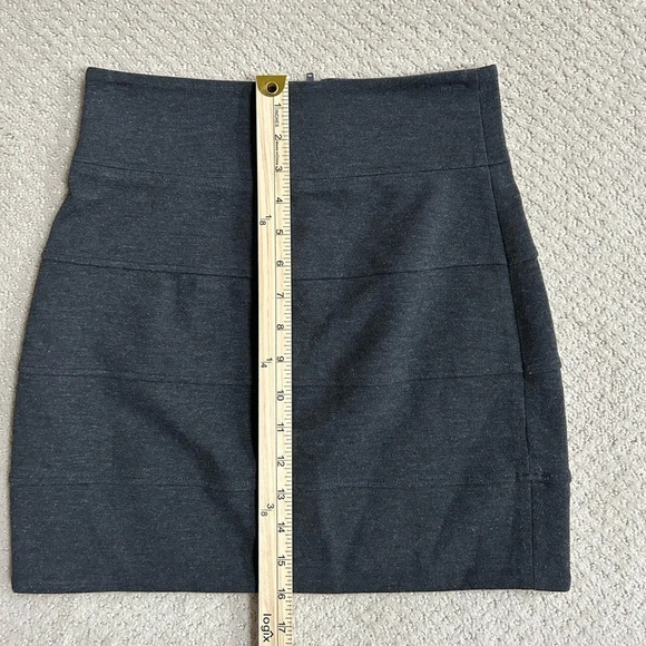 Talula | Bandage Bodycon Y2K Mini Skirt in Grey, Size 6 - Picture 4 of 6
